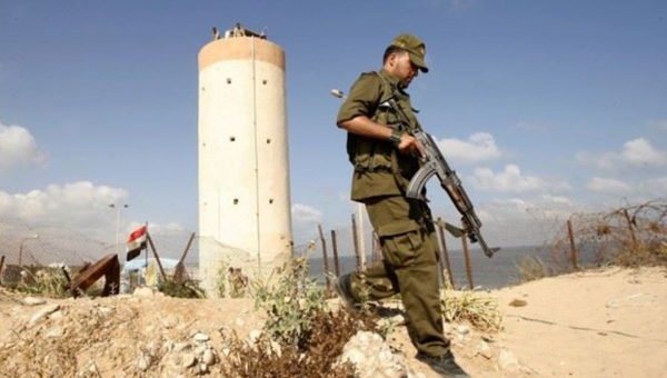 الجيش الإسرائيلي يقتل "مهرب" على الحدود المصرية