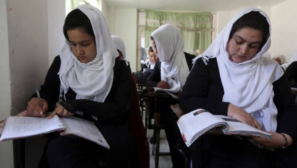 طالبان تحظر التعليم الجامعي للنساء في أفغانستان