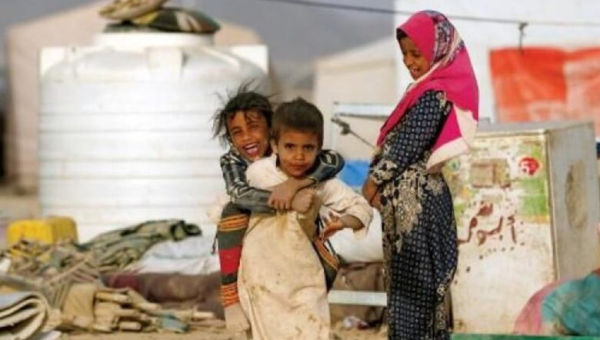 الاعلان عن وفاة 7 أطفال جراء البرد القارس في أحد مخيمات مارب