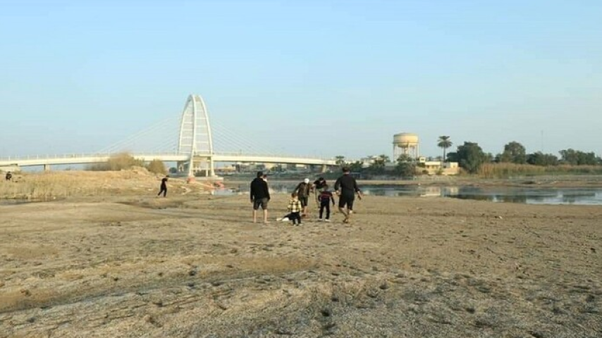 العراق.. جفاف غير مسبوق لنهر دجلة (صورة)