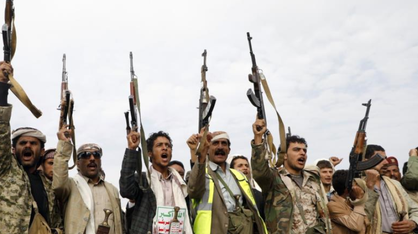 جماعة الحوثي تطالب السعودية بتسليمها ملف اليمن وتهدد باستخدام القوة العسكرية ضد التحالف