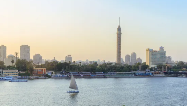 مصر تستضيف قمة دول جوار السودان وتحدد موعدها