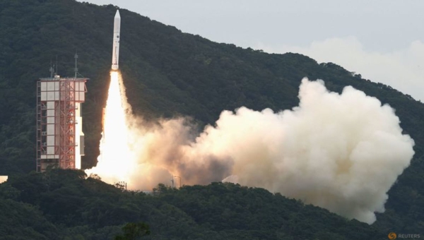 "انفجار صاروخ Epsilon-S أثناء اختباره في اليابان يثير التحقيق