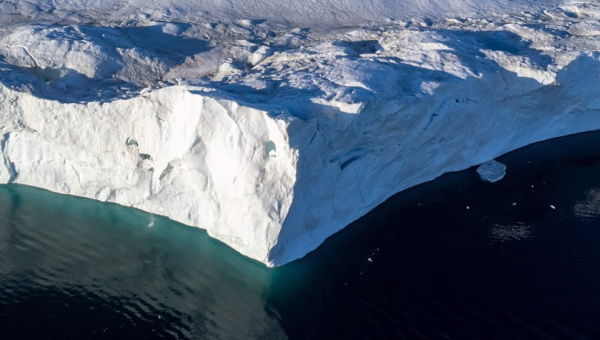 بوابة العالم السفلي: ذوبان الجليد يكشف الأسرار في أعمق منخفض صقيعي