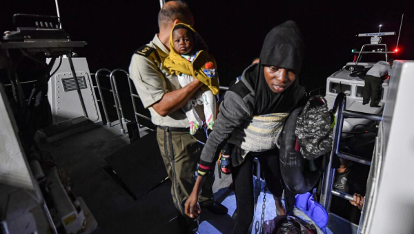هل قتل خفر السواحل التونسي المهاجرين!