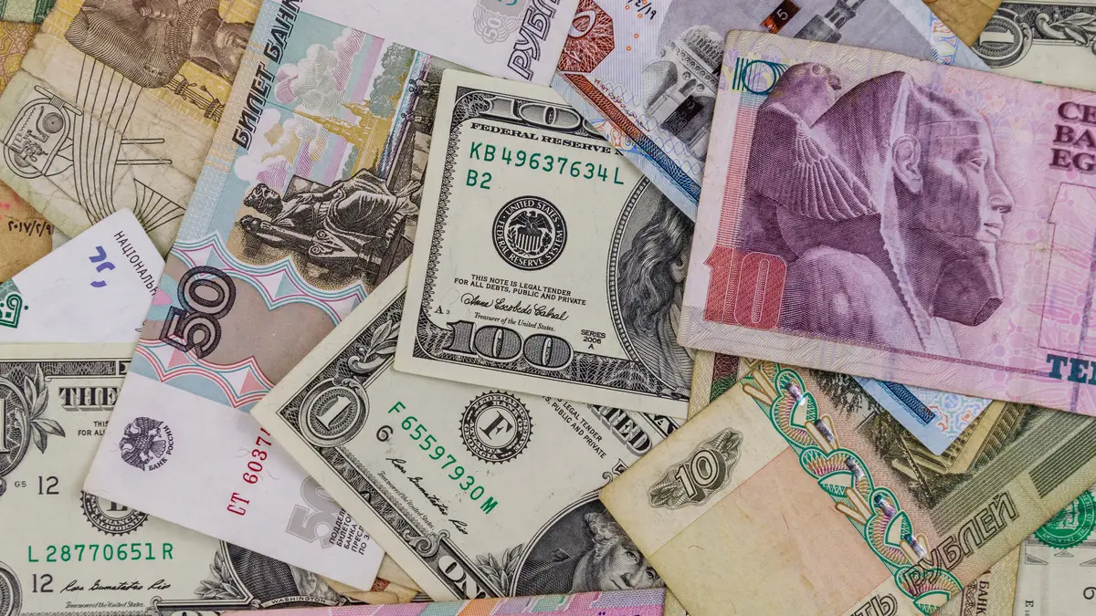 تراجع كبير ومفاجئ في أسعار الدولار بالسوق السوداء في مصر