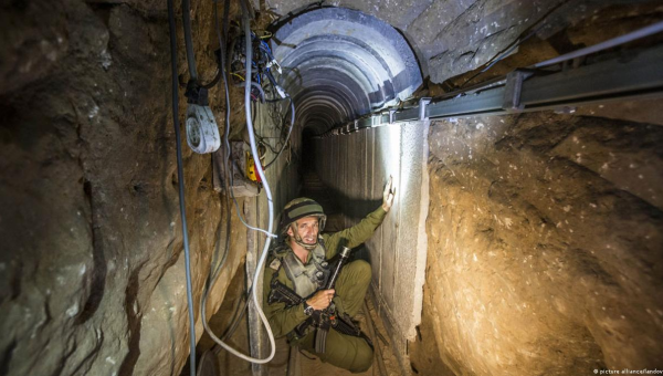 صحيفة إسرائيلية: نجاح عمليات ضخ مياه البحر في أنفاق حماس
