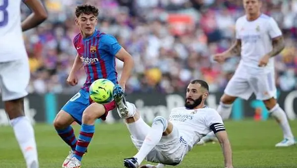 نهائي السوبر الإسباني .. مواجهة مرتقبة بين برشلونة وريال مدريد في السعودية