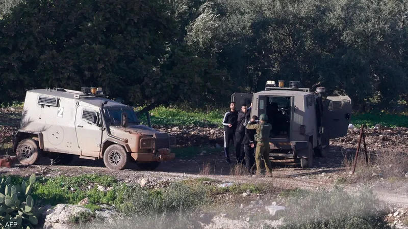 القوات الإسرائيلية تقتحم رام الله وتنفذ اعتقالات بمدن الضفة الغريبة