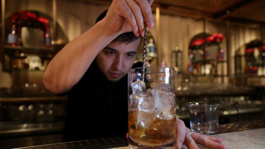 رويترز: السعودية تعتزم افتتاح أول متجر للمشروبات الكحولية