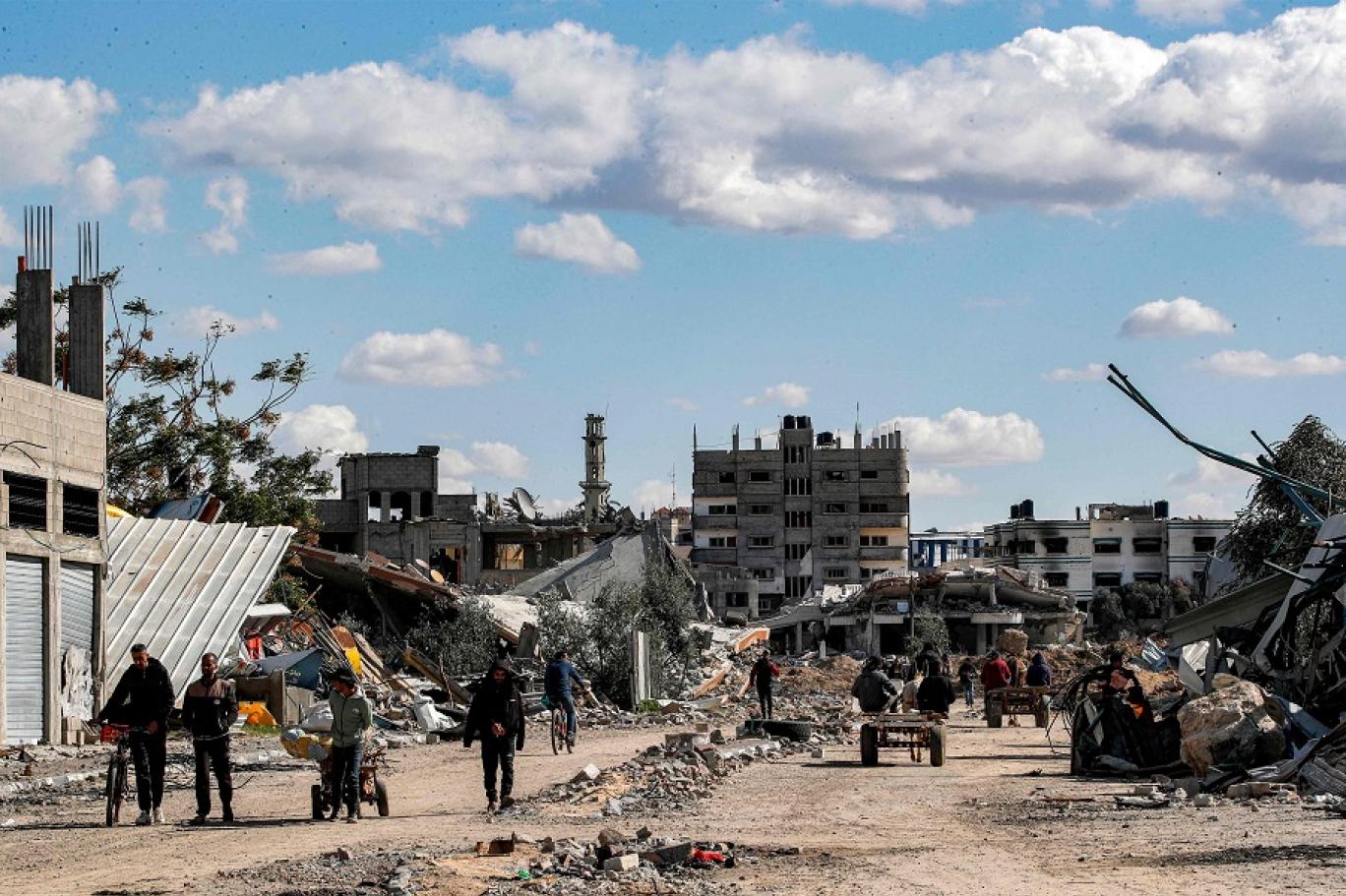 غزة تحت القصف الإسرائيلي المتواصل و آمال بالتوصل إلى هدنة جديدة
