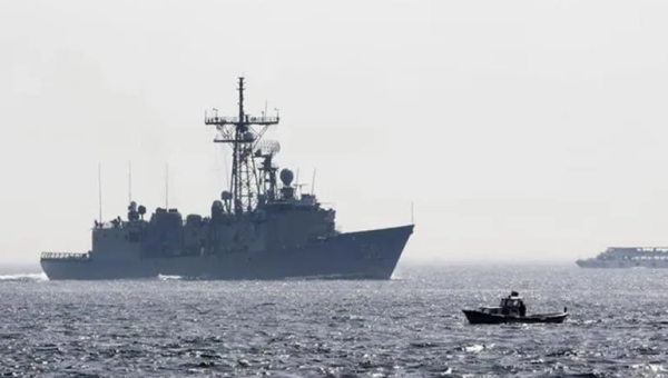 رد حاسم على استهداف صنعاء للسفن: بريطانيا تتوعد بضربات قوية