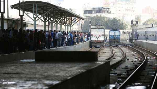 حادث تصادم قطارين يهز مصر على طريق القاهرة - الإسكندرية