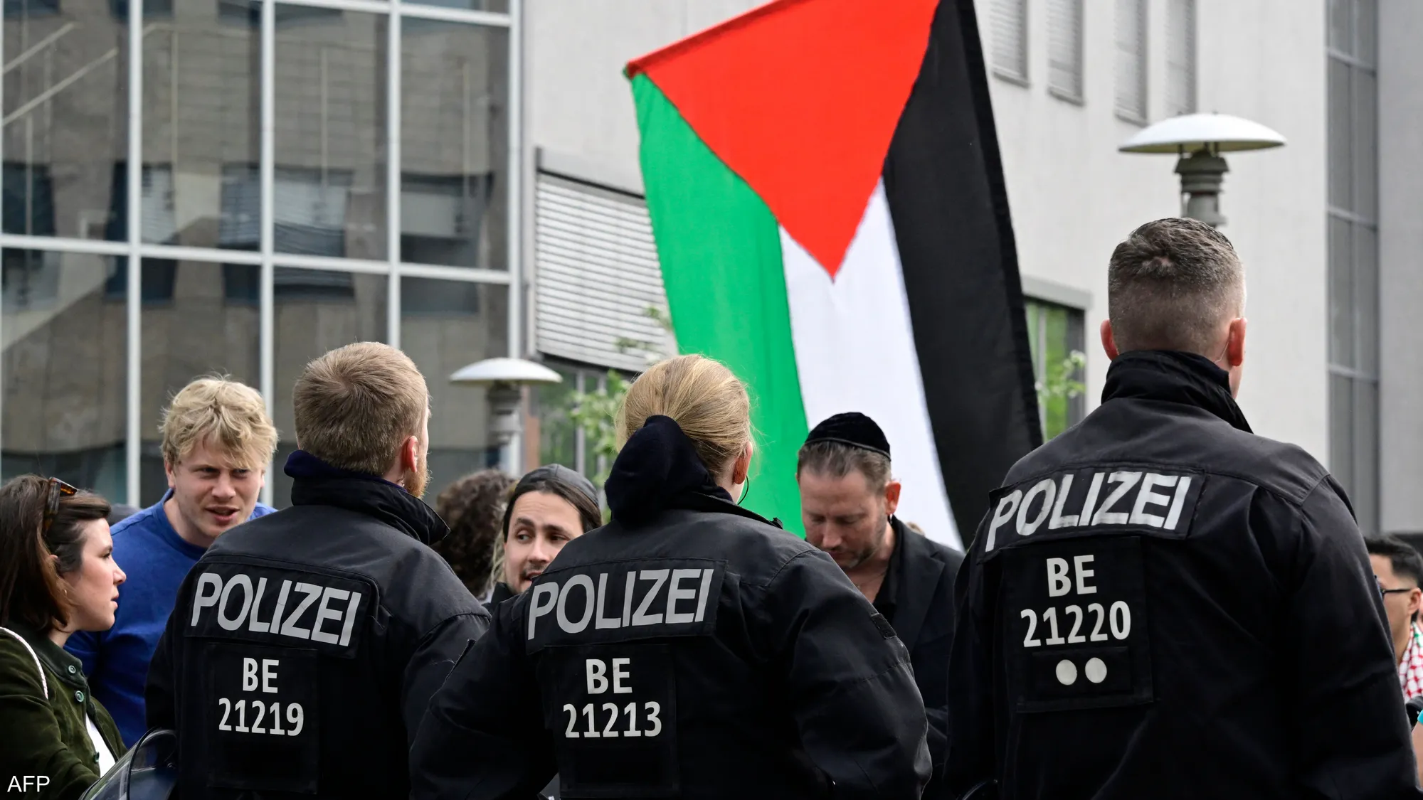 غضب في ألمانيا.. السلطات تقطع الكهرباء عن مؤتمر مؤيد للفلسطينيين