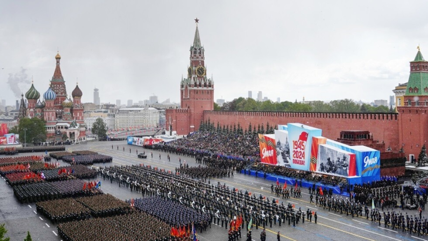 روسيا تحتفل بالذكرى الـ79 للنصر على النازية بعرض عسكري ضخم في الساحة الحمراء